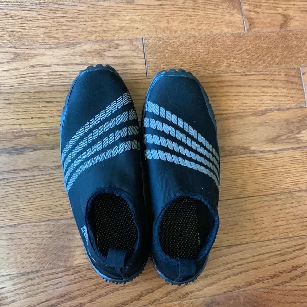 Aqua Luva water shoes